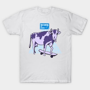 Cow - Skateboarding for everyone T-Shirt